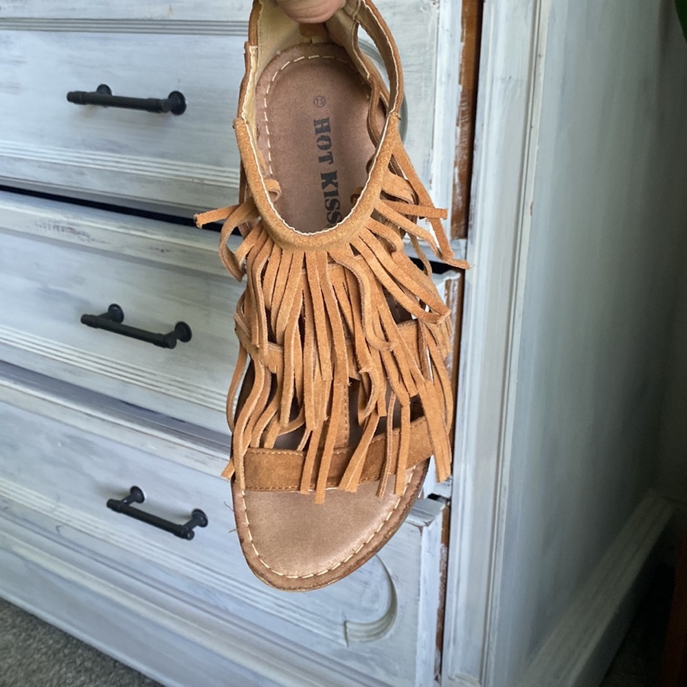 Chestnut Fringe sandals